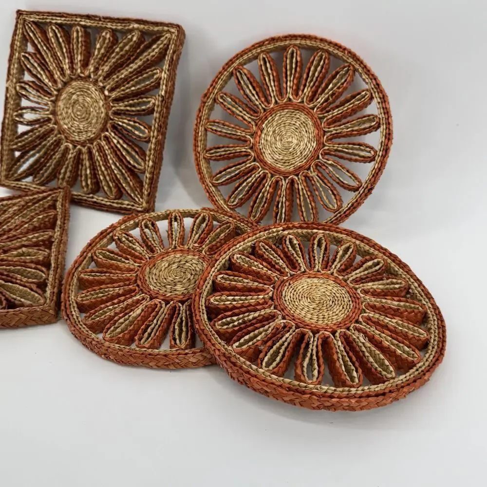 SET OF 5 Vtg woven raffia trivets boho-style kitchen hot pads/ wall decor #TM225